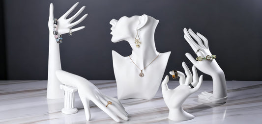 5 Jewelry Display Methods That Will Instantly Elevate Your Store's Elegance