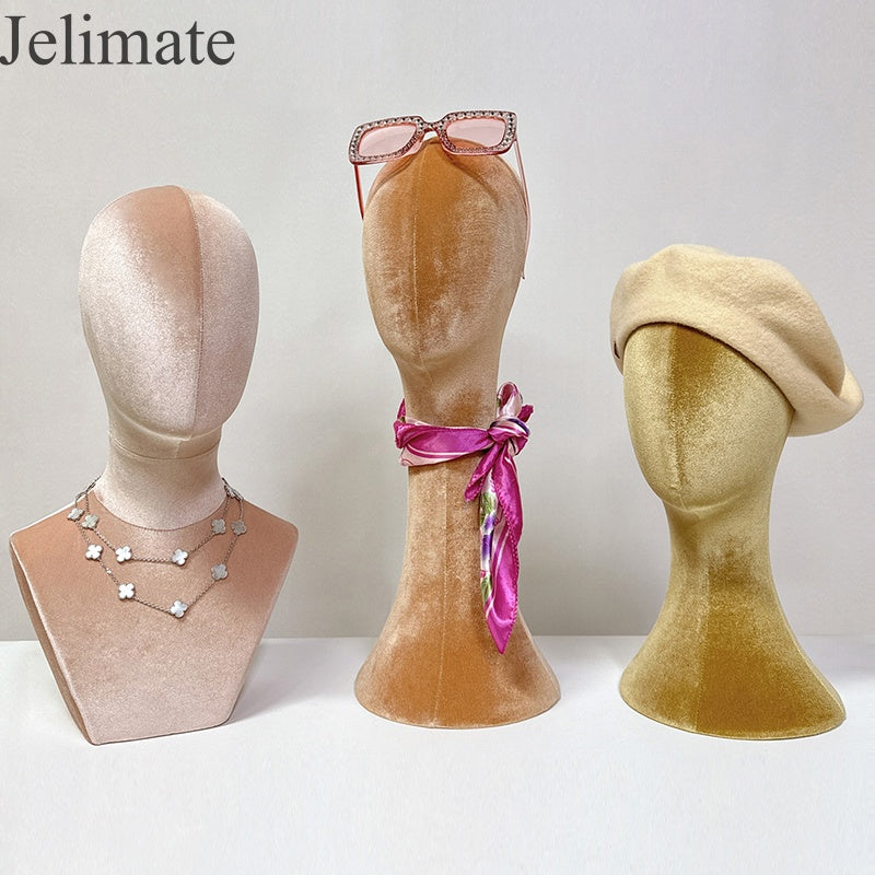 Stand Out with Style: The Best Strategies for Highlighting Hats, Jewelry, and Wigs in Your Boutique Stores