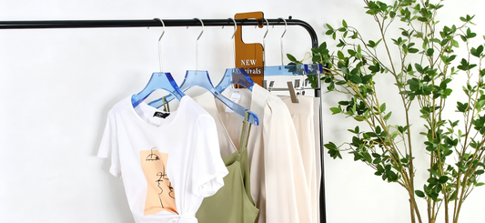 Creating the Perfect Closet: Why Transparent Hangers Are Your Best Choice