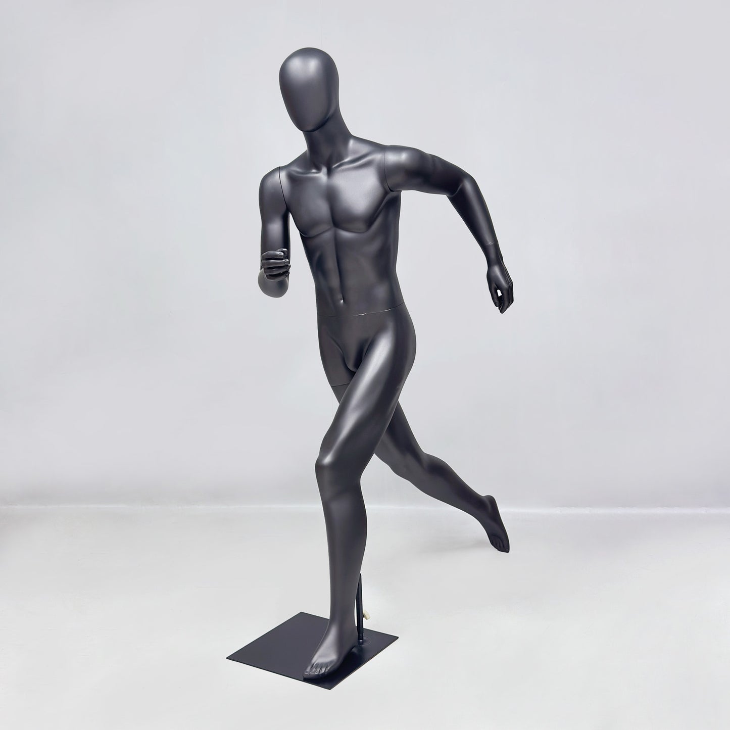 Running Mannequin Full Body Black Fiberglass Athletic Display Stand Male Female Gym Store