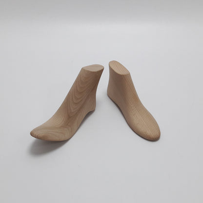 JELIMATE Wooden Foot Mannequin Flat & High Heel Beech Wood Shoe Sock Display Prop