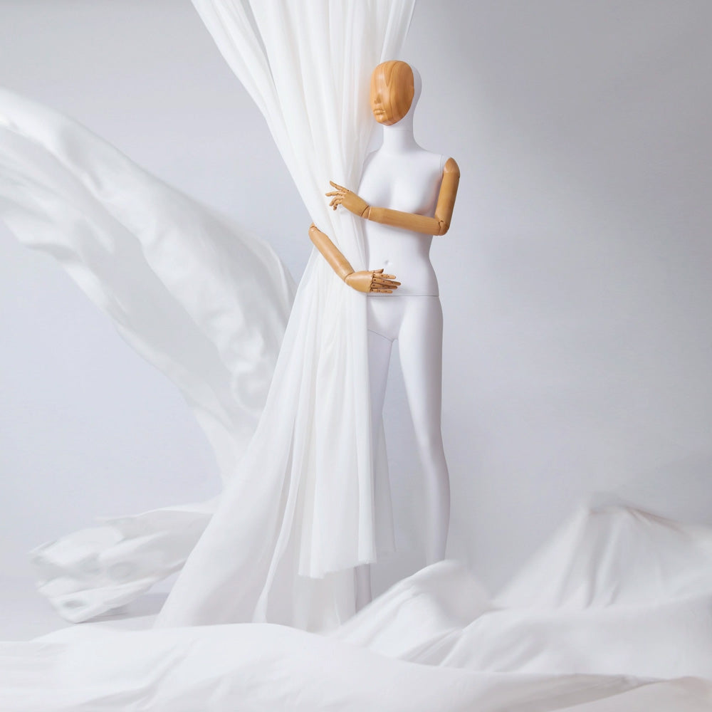 Maniquí de cuerpo completo para mujer de alta gama Jelimate, modelo de exhibición de ropa para tienda de ropa con cabeza de veta de madera, maniquí de mujer adulta con brazos de madera de plástico