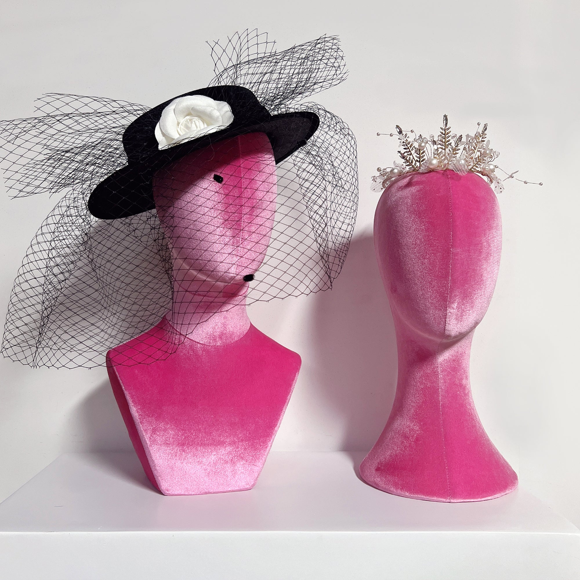JELIMATE Fully Pinnable Female Mannequin Head Model,Luxury Pink Velvet Mannequin Head Dress Form,Headband Headphone Sunglasses Jewelry Wig Display Head Mannequin Hat Display Stand Manikin