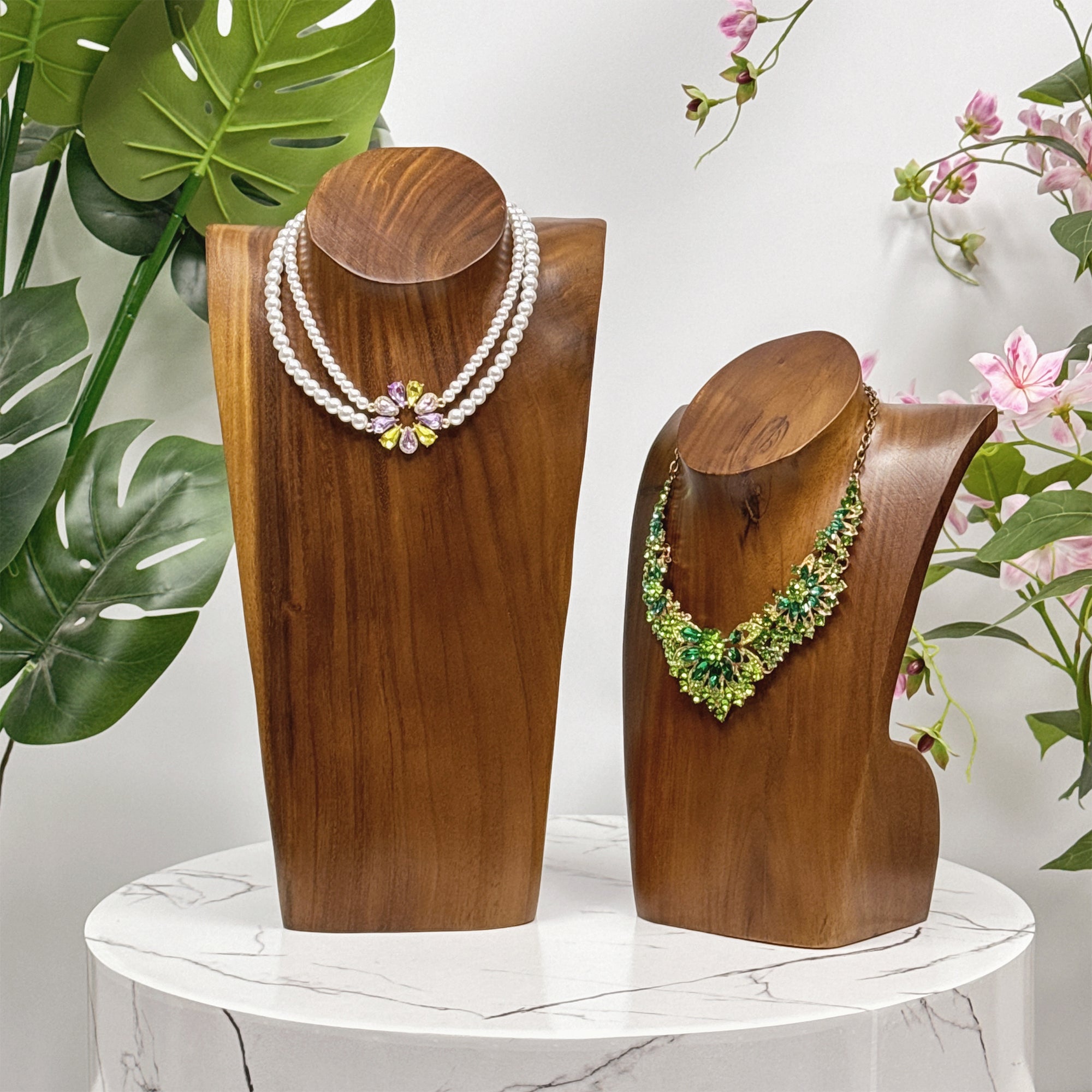 Jelimate Vintage Brown Wooden Necklace Display Stand,Solid Wood Mannequin Bust for Jewelry Display Stand,Neck Mannequin Stand Necklace Holder Bust for Jewelry Store
