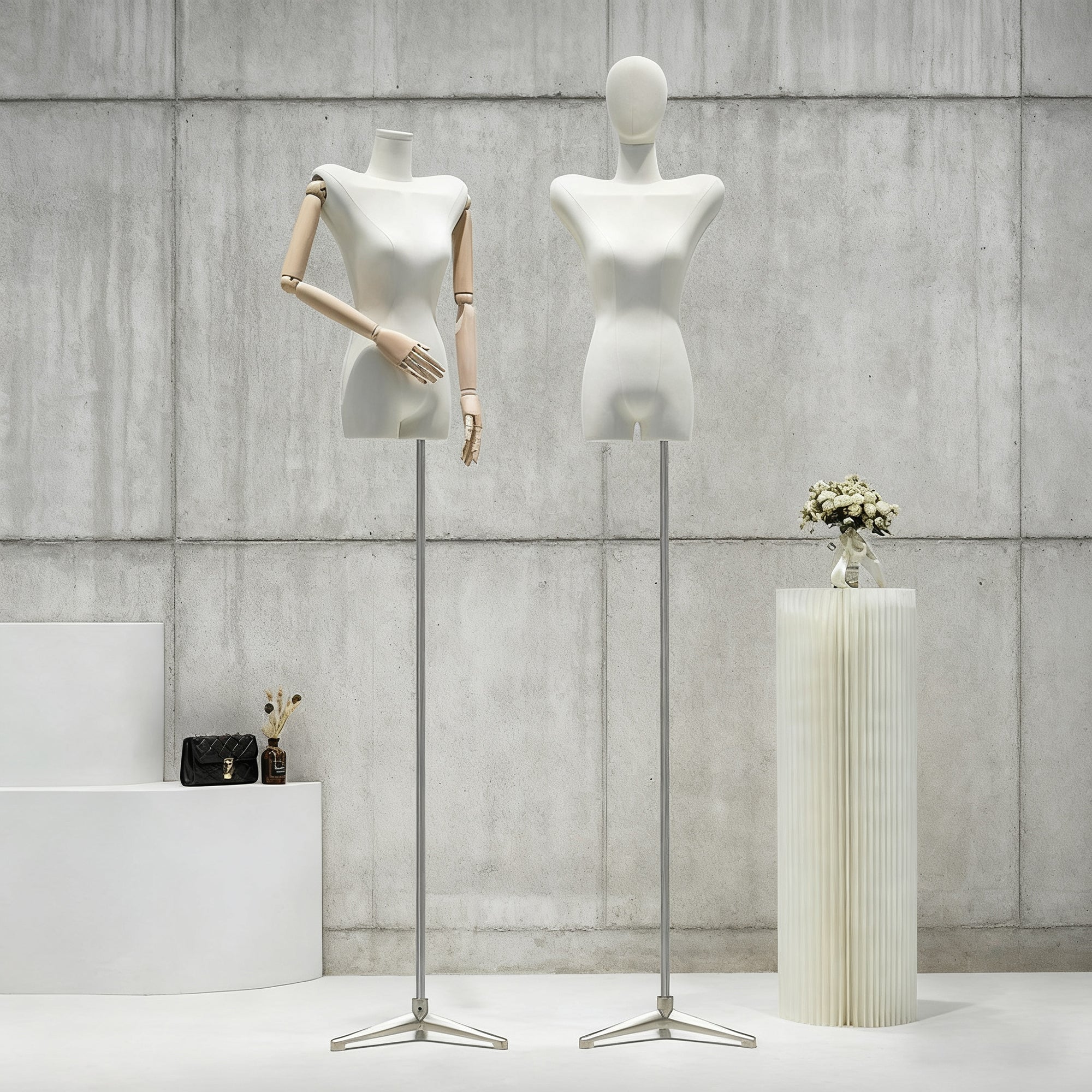 Korean-Style Shoulder-Padded Female Mannequin - Luxury Display for Clothing Boutiques & Retail Stores
