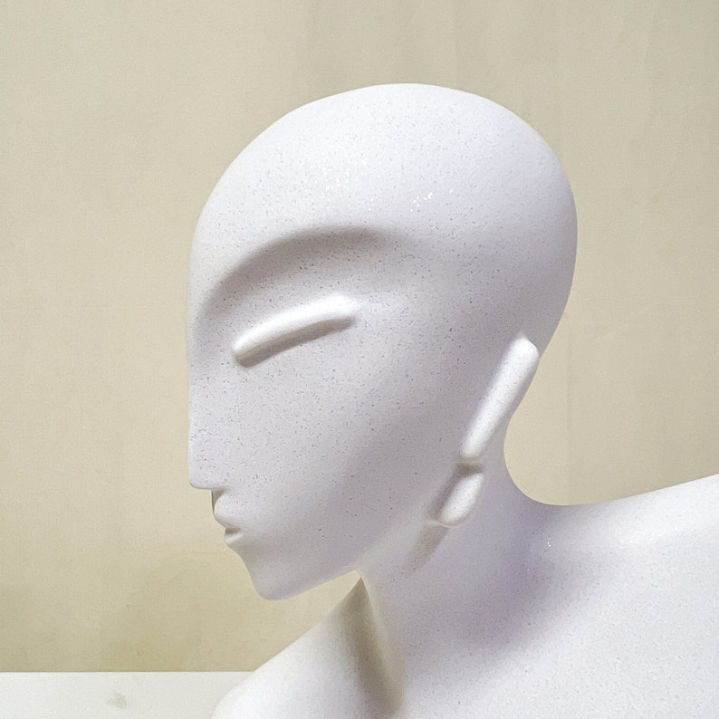 JELIMATE Abstract White Plaster Photography Props – Jewelry Mannequin Display & Home Accessories Figurine
