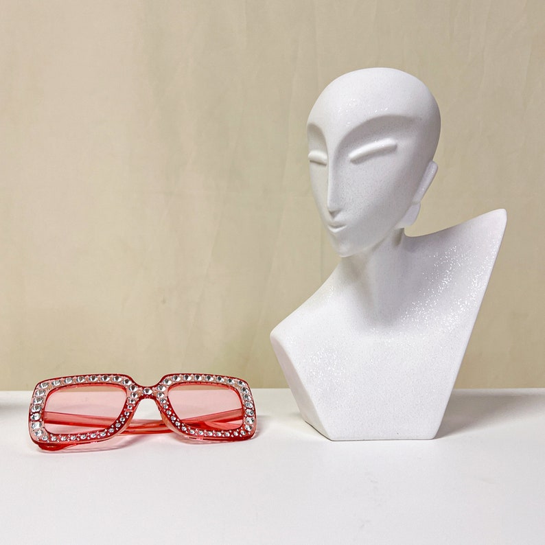JELIMATE Abstract White Plaster Photography Props – Jewelry Mannequin Display & Home Accessories Figurine
