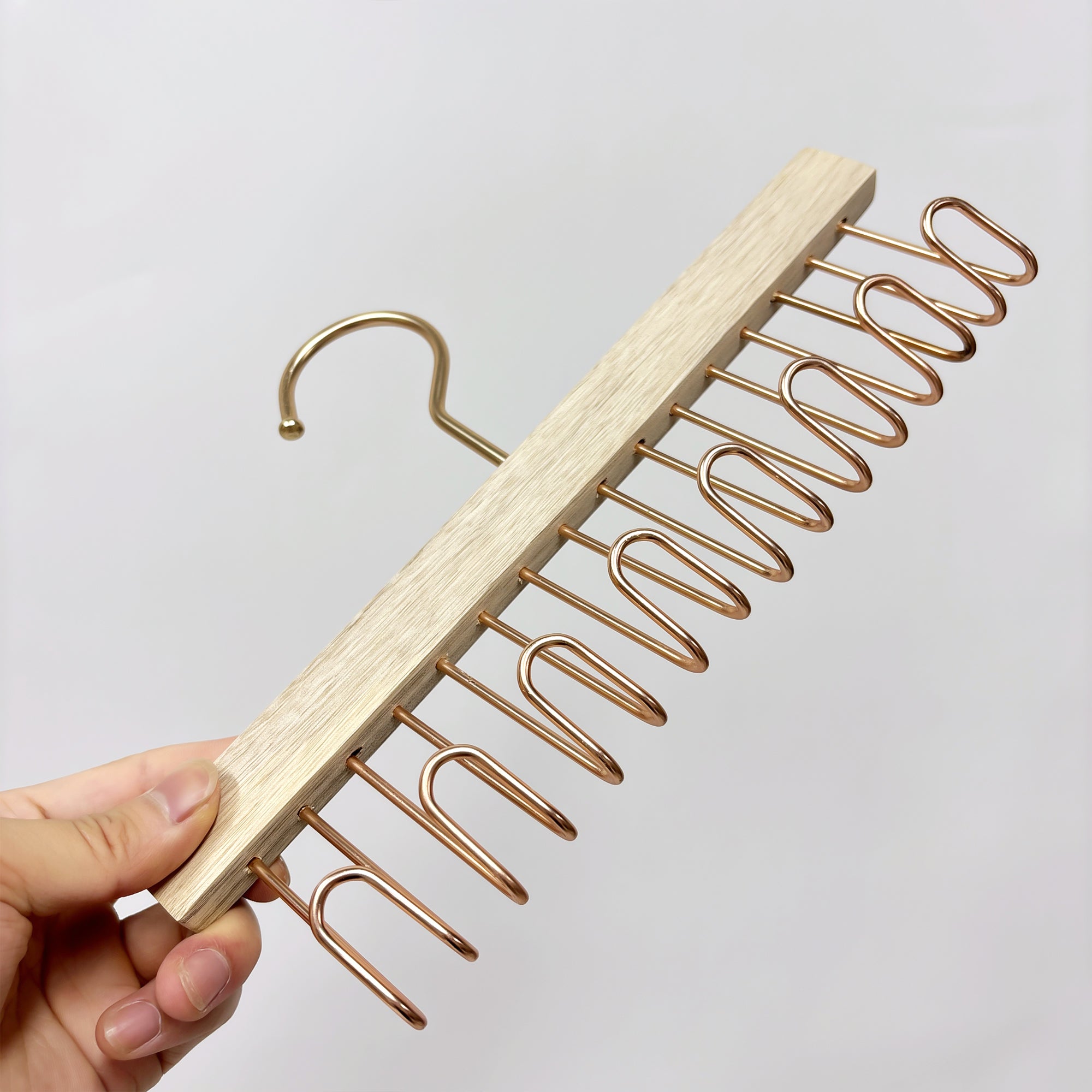 Jelimate Customizable Camphor Wood Multi-Hook Rack – Metal Hooks for Ties, Scarves, Shorts, Skirts & Dresses