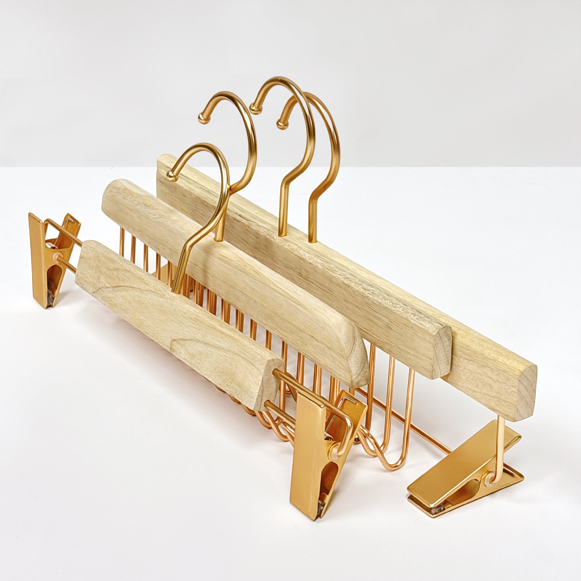 Jelimate Customizable Camphor Wood Multi-Hook Rack – Metal Hooks for Ties, Scarves, Shorts, Skirts & Dresses