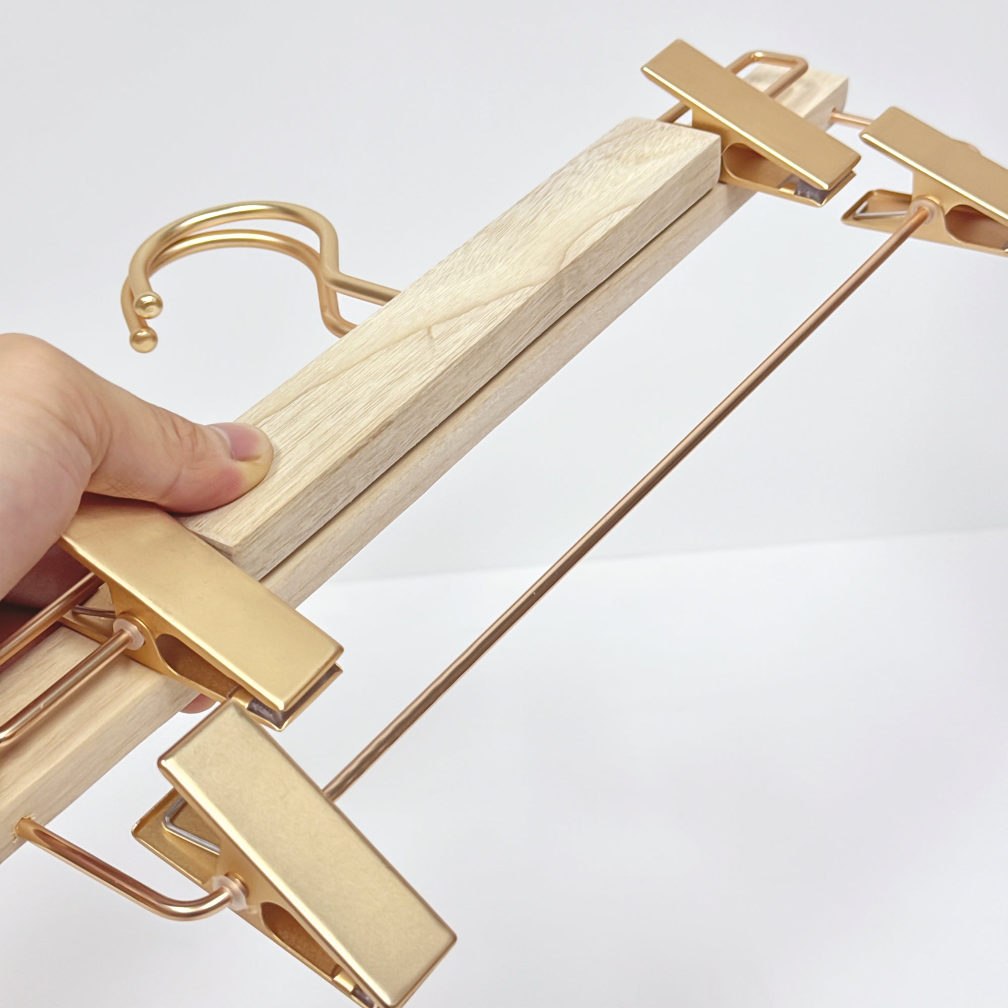 Jelimate Customizable Camphor Wood Multi-Hook Rack – Metal Hooks for Ties, Scarves, Shorts, Skirts & Dresses