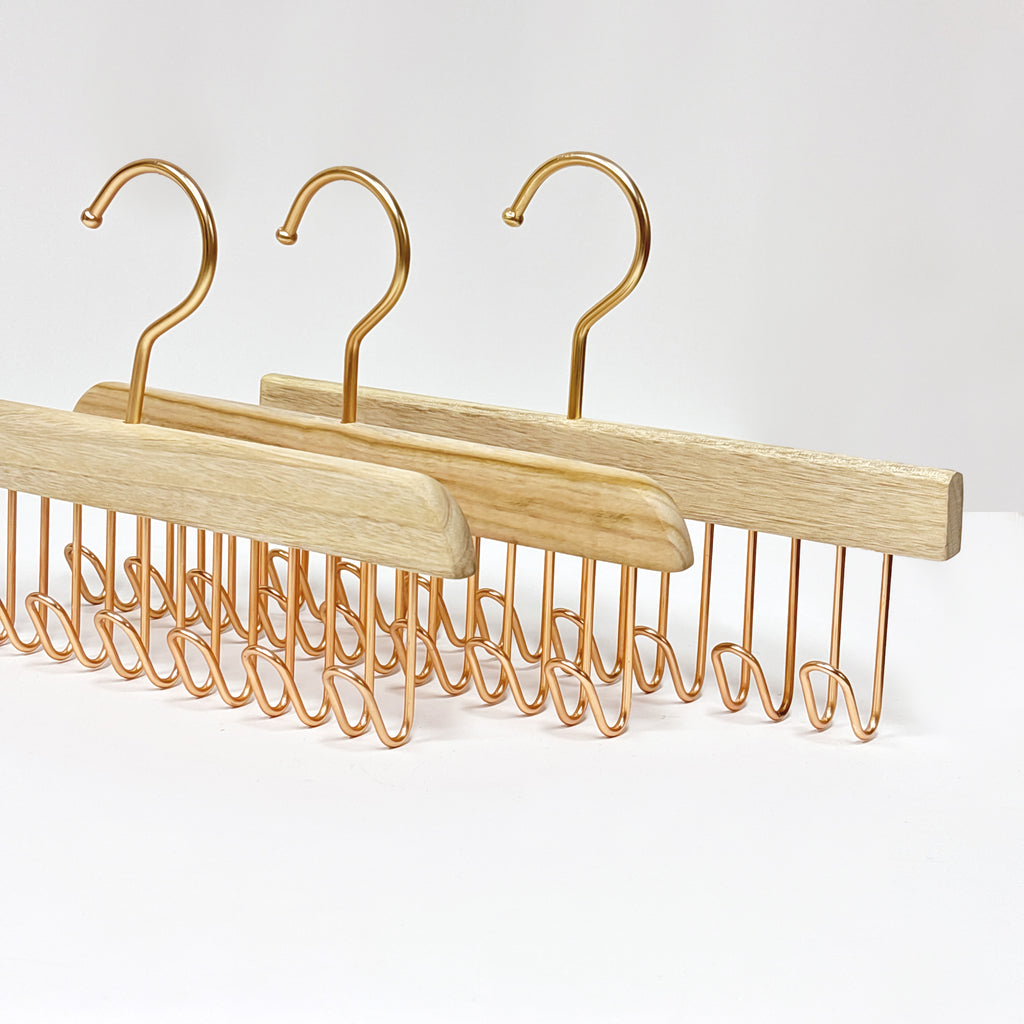 Jelimate Customizable Camphor Wood Multi-Hook Rack – Metal Hooks for Ties, Scarves, Shorts, Skirts & Dresses