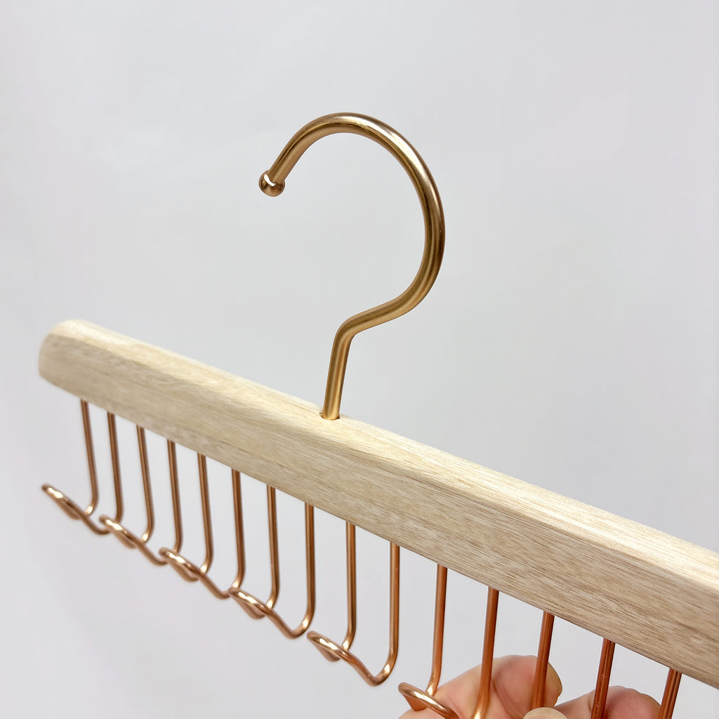 Jelimate Customizable Camphor Wood Multi-Hook Rack – Metal Hooks for Ties, Scarves, Shorts, Skirts & Dresses