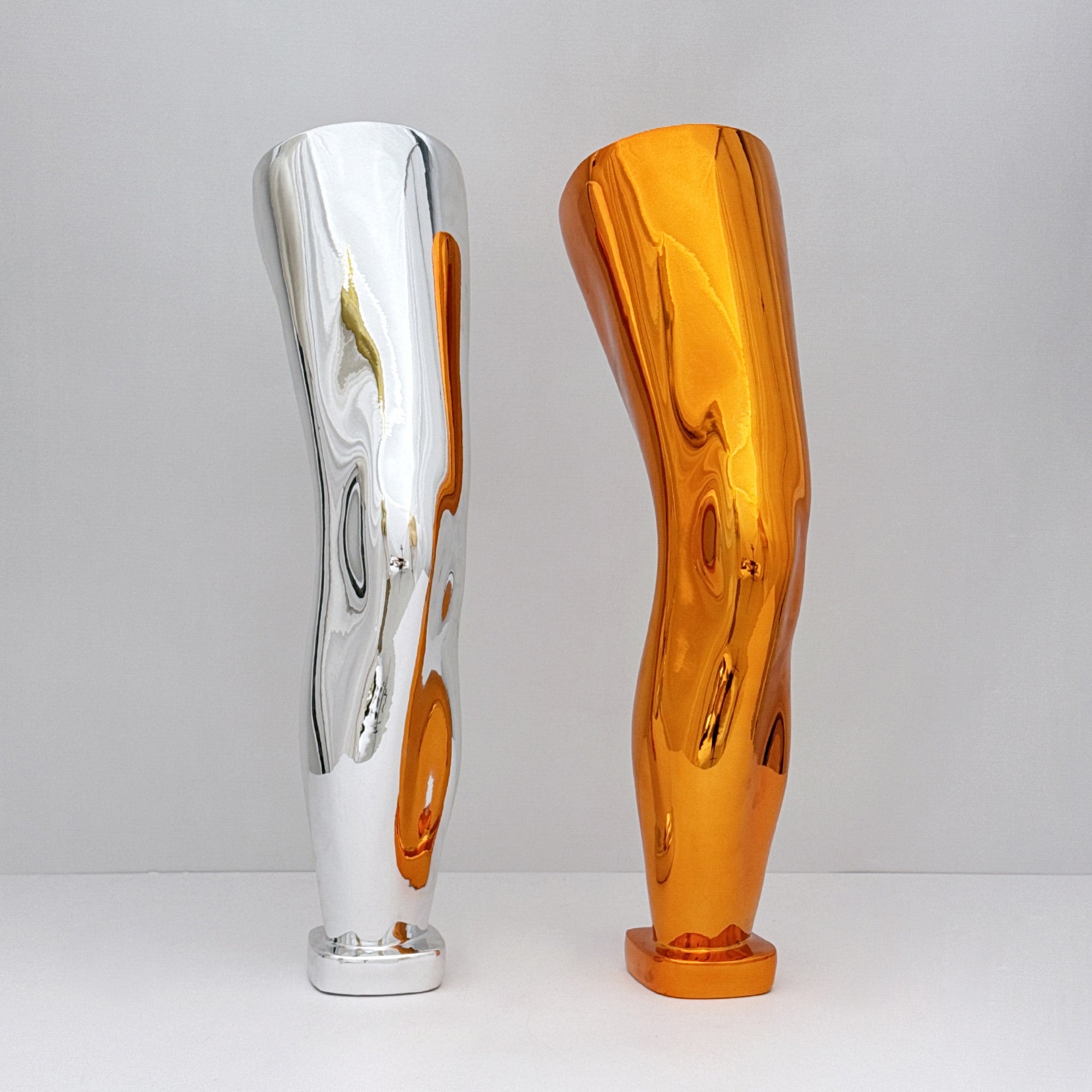 Jelimate Male Left Leg Mannequin Display Stand – Electroplated Fiberglass for Knee Brace, Orthopedic & Sports Store Use