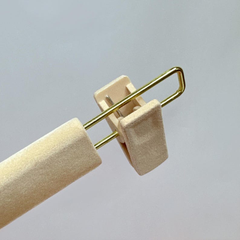 Jelimate Luxury Flocking Velvet Hanger,Beige Velvet Clothing Hanger/Pant Hanger,Hollow Shoulder Gold Hook Non Slip Flocking Plastic Hanger,Custom Logo Velvet Dress Hangers,Clothing Store Skirt Shirt Suit Hanger Space Saving Clothes Hangers