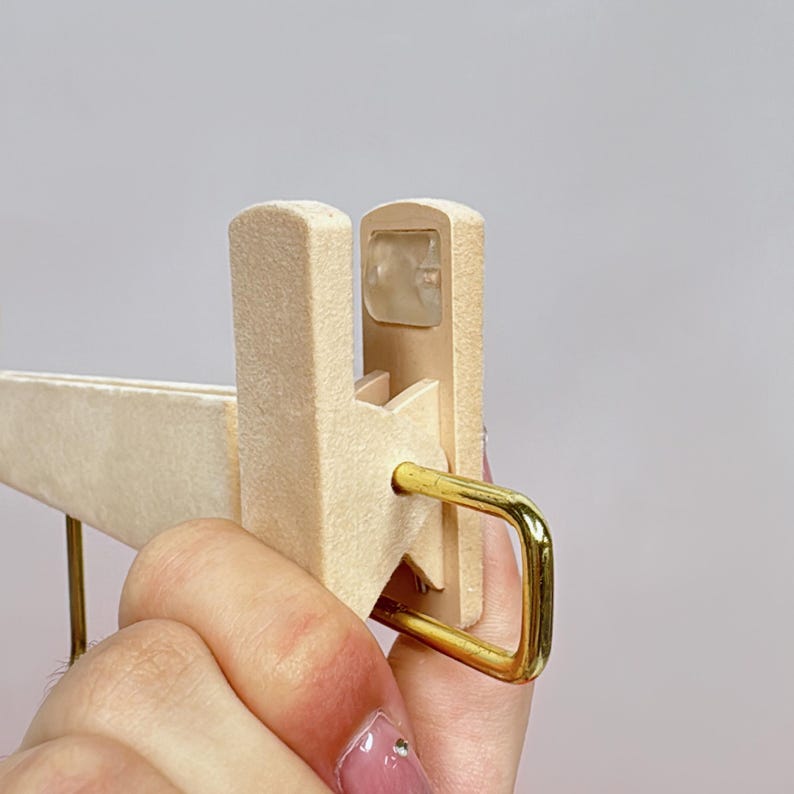 Jelimate Luxury Flocking Velvet Hanger,Beige Velvet Clothing Hanger/Pant Hanger,Hollow Shoulder Gold Hook Non Slip Flocking Plastic Hanger,Custom Logo Velvet Dress Hangers,Clothing Store Skirt Shirt Suit Hanger Space Saving Clothes Hangers
