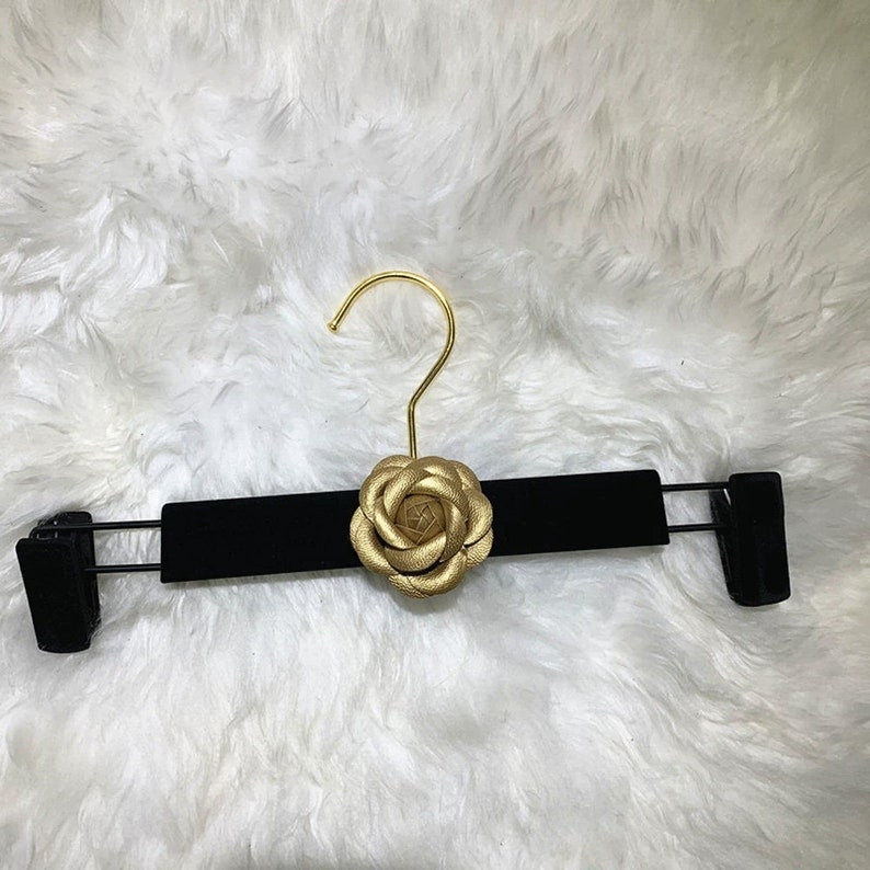 Jelimate Luxury Flocking Velvet Hanger,Black Velvet Clothing Hanger/Pant Hanger,Chrome Hook Non Slip Flocking Plastic Hanger,Customized Logo Wedding Dress Hangers Suit Hangers,Clothing Store Women Velvet Clothes Hanger Shirt Hangers
