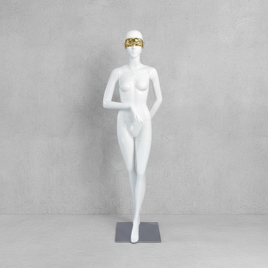Mannequin Image 2