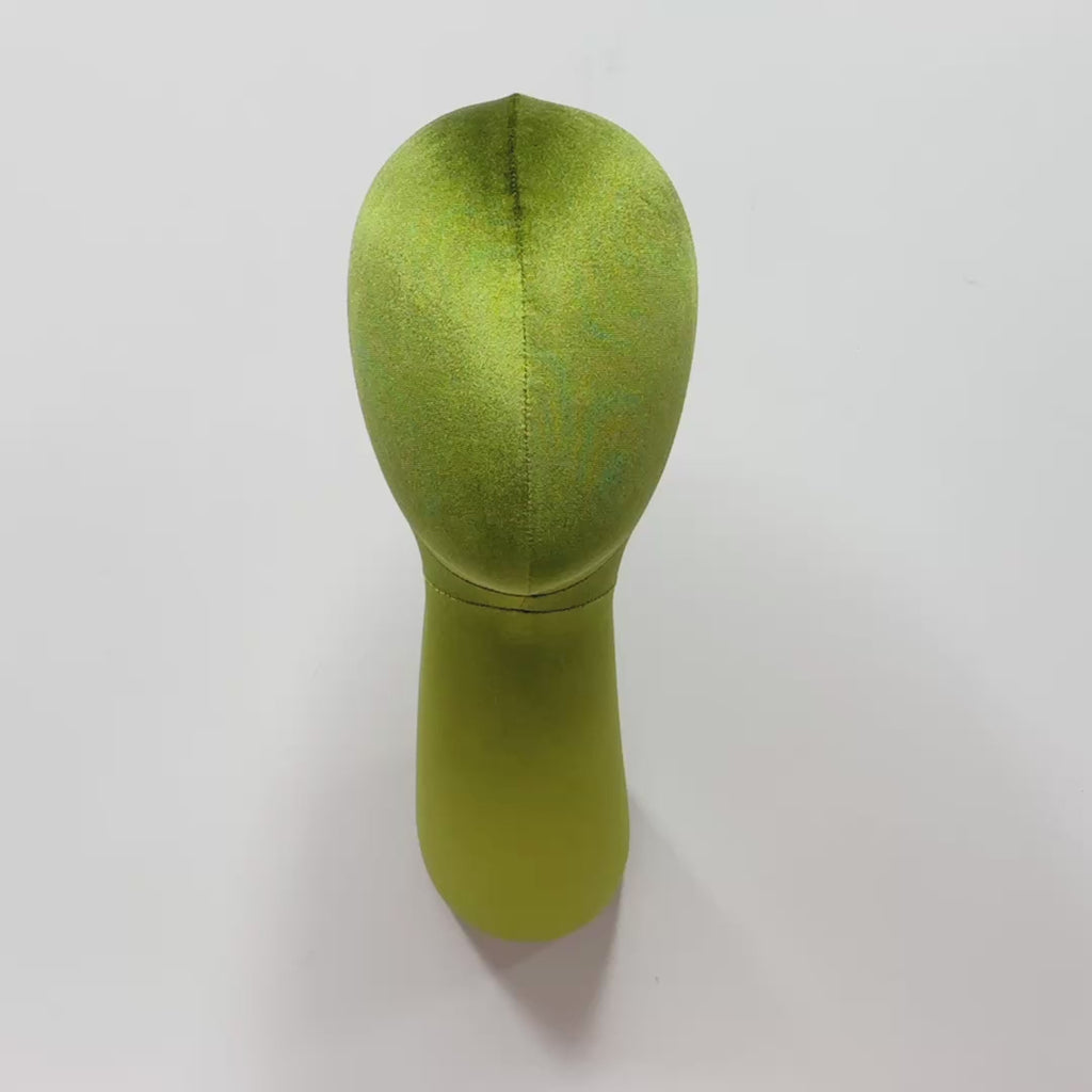 Jelimate Wall-Mounted Velvet Mannequin Head – Green & White Fiberglass Display for Wig, Hat & Scarf-4