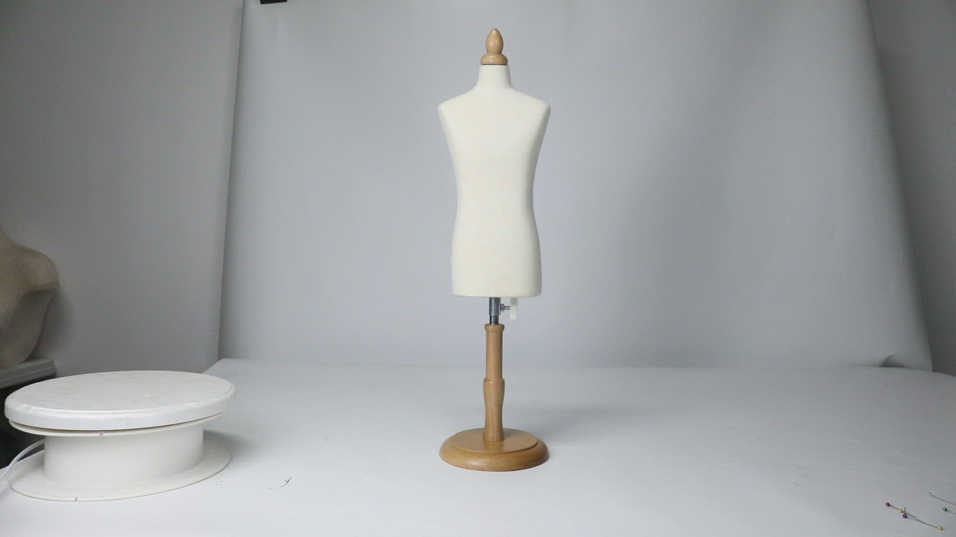 JELIMATE Half Scale Male Dress Form For Sewing,Pinnable 1/2 Or 1/3 Or 1/4